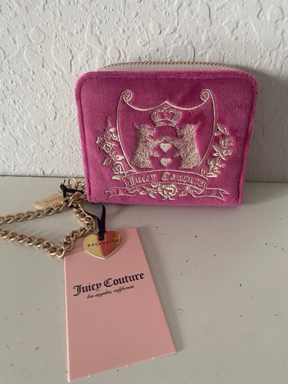 Juicy Couture New Love Chapter Small Zip Around W/Back ID Organizer Raspberry